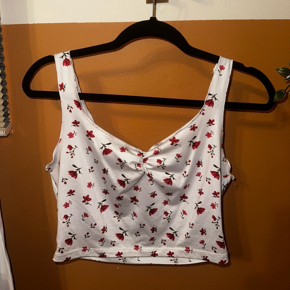 White floral tank top